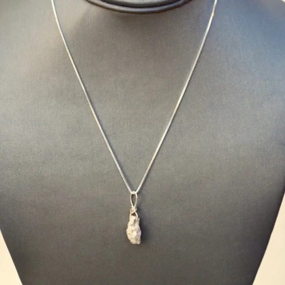 Genuine Pink Sapphire Ruby Nugget Sterling Pendant - Picture 4 of 6